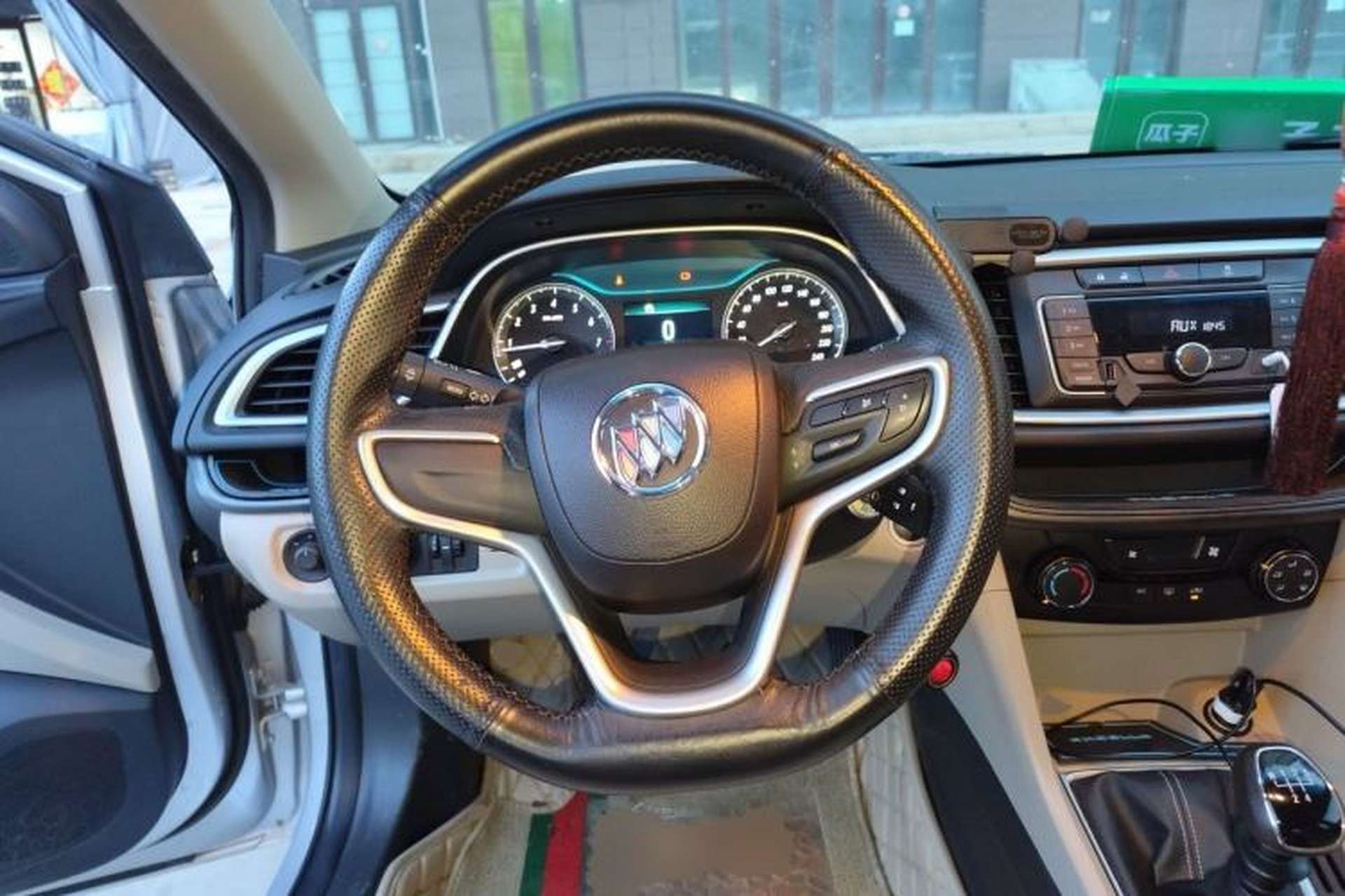 Used Buick GT 2015 15N Manual Elite Edition Steering Wheel