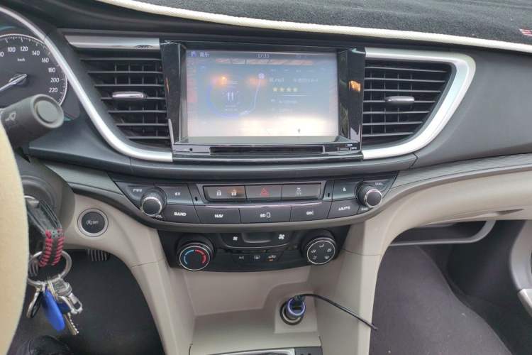 Used Buick GT 2015 15N Manual Elite Edition Audio And AC Panel
