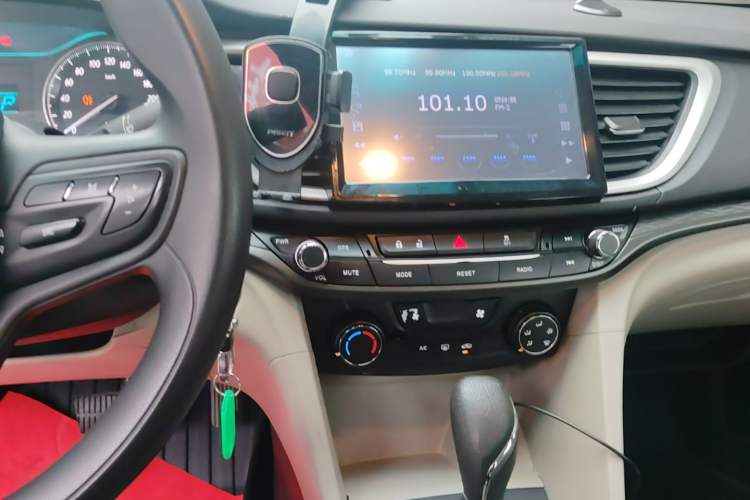 Used Buick GT 2015 15N Automatic Entry-Level Trim Audio And AC Panel