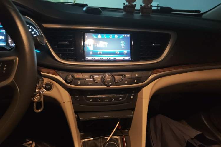Used Buick GT 2015 15N Manual Luxury Version Audio And AC Panel