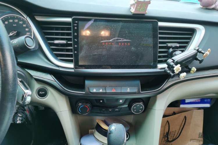 Used Buick GT 2015 15N Automatic Elite Version Audio And AC Panel