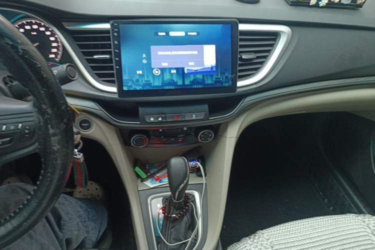 Used Buick GT 2015 15N Automatic Deluxe Edition Audio And AC Panel