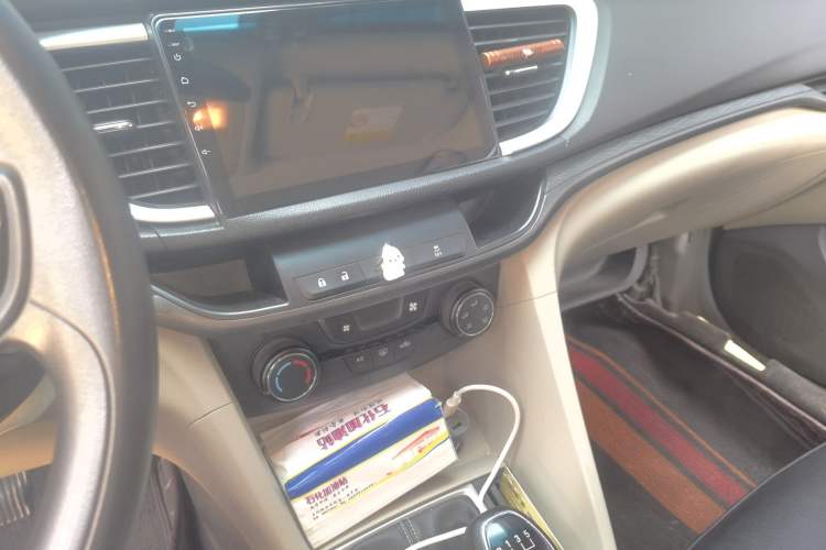 Used Buick GT 2015 15N Manual Entry-Level Trim Audio And AC Panel