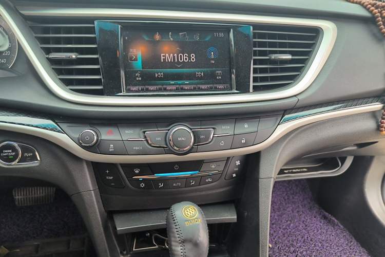 Used Buick GT 2015 15N Automatic Deluxe Edition Audio And AC Panel