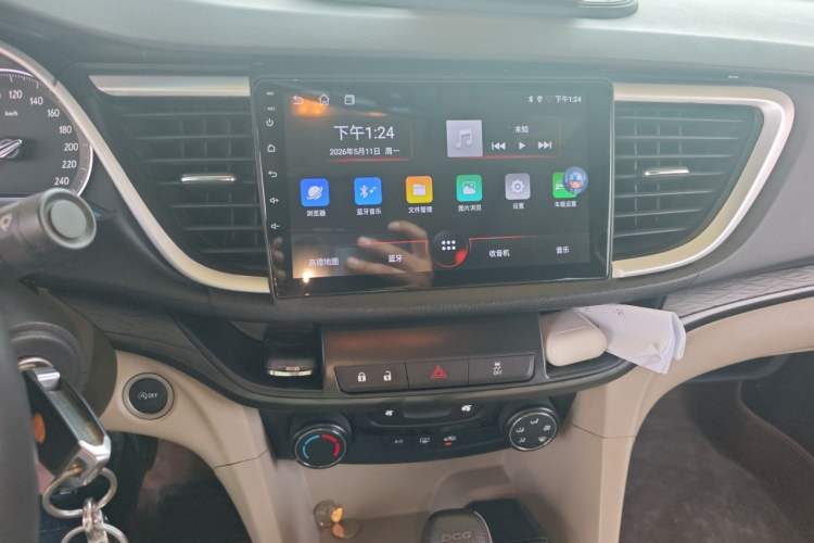 Used Buick GT 2015 18T Dual-Clutch Elite Model Audio And AC Panel