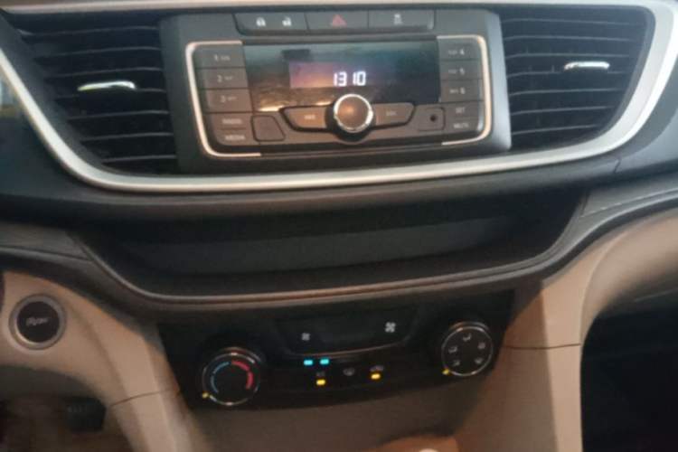 Used Buick GT 2015 15N Manual Entry-Level Trim Audio And AC Panel