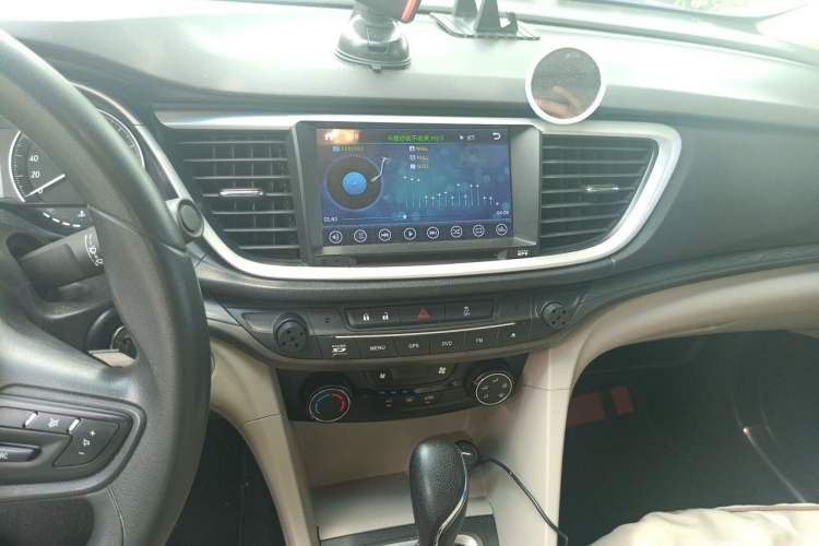 Used Buick GT 2015 15N Automatic Elite Version Audio And AC Panel