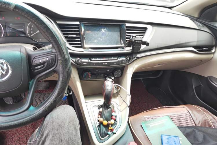 Used Buick GT 2015 15N Automatic Elite Version Audio And AC Panel