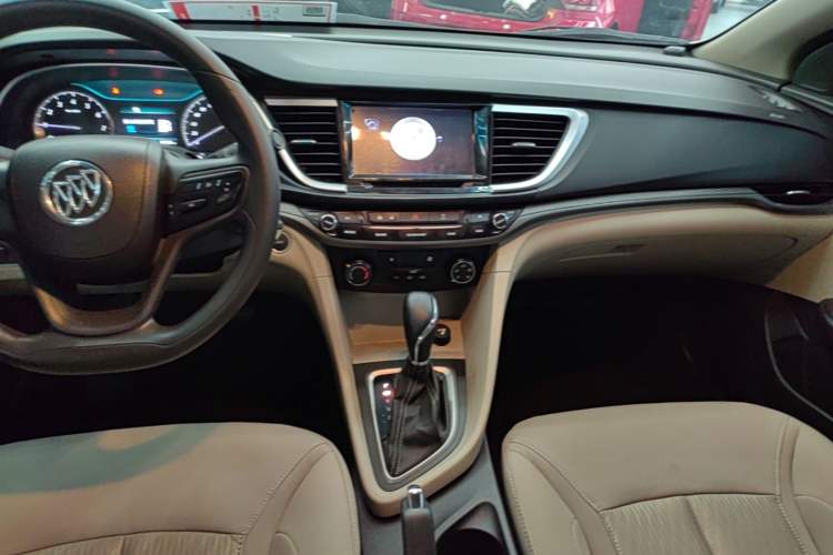 Used Buick GT 2015 15N Automatic Elite Version Audio And AC Panel