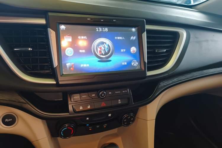 Used Buick GT 2015 15N Automatic Entry-Level Trim Audio And AC Panel