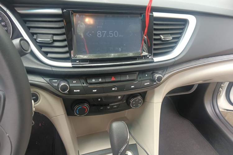 Used Buick GT 2015 15N Automatic Elite Version Audio And AC Panel