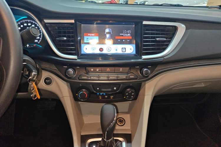 Used Buick GT 2015 15N Automatic Elite Version Audio And AC Panel