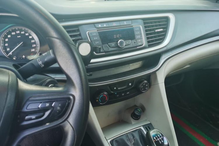 Used Buick GT 2015 15N Manual Entry-Level Trim Audio And AC Panel