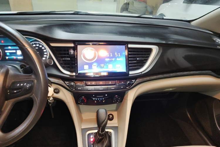 Used Buick GT 2015 15N Automatic Elite Version Audio And AC Panel