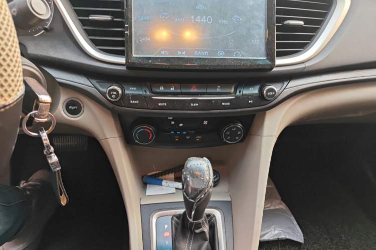 Used Buick GT 2015 15N Automatic Entry-Level Trim Audio And AC Panel