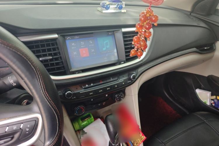 Used Buick GT 2015 15N Automatic Elite Version Audio And AC Panel