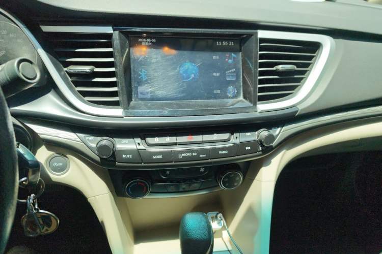 Used Buick GT 2015 15N Automatic Elite Version Audio And AC Panel