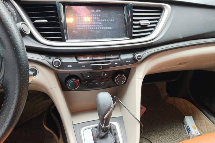 Used Buick GT 2015 15N Automatic Elite Version Audio And AC Panel