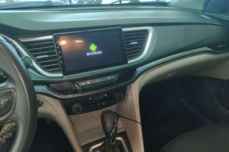 Used Buick GT 2015 15N Automatic Elite Version Audio And AC Panel