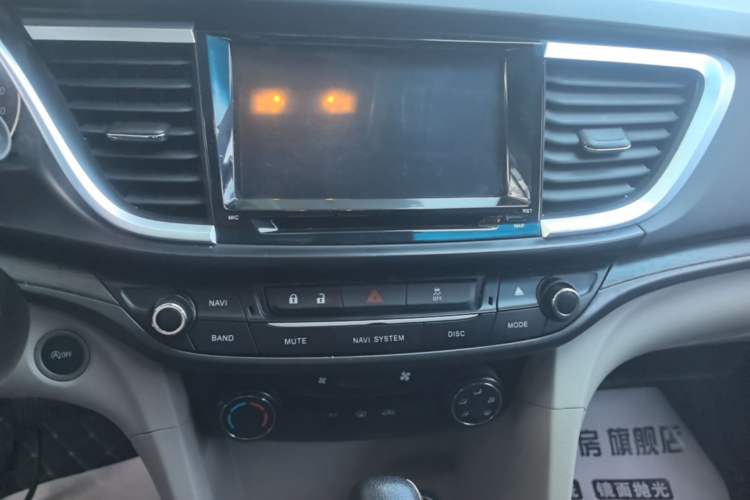 Used Buick GT 2015 15N Automatic Entry-Level Trim Audio And AC Panel