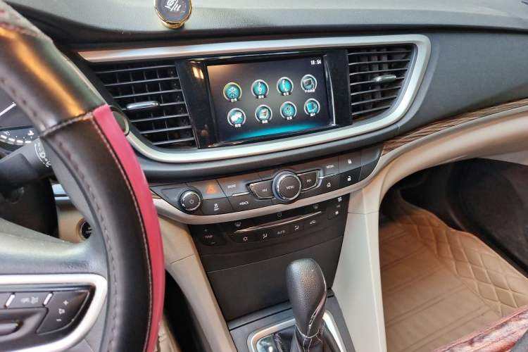 Used Buick GT 2015 15N Automatic Deluxe Edition Audio And AC Panel