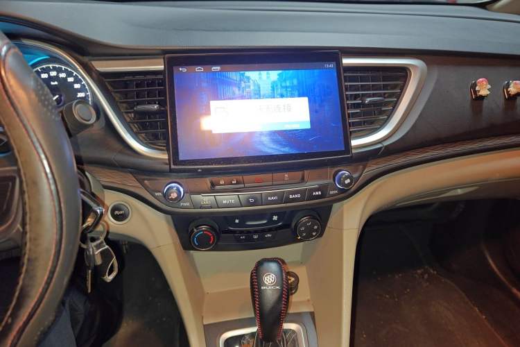Used Buick GT 2015 15N Automatic Entry-Level Trim Audio And AC Panel