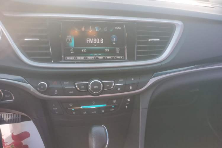Used Buick GT 2015 15N Automatic Deluxe Edition Audio And AC Panel