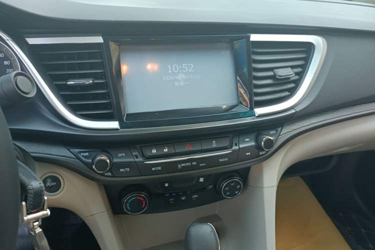 Used Buick GT 2015 15N Automatic Elite Version Audio And AC Panel
