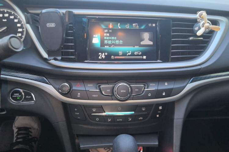 Used Buick GT 2015 18T Dual-Clutch Luxury Model Audio And AC Panel