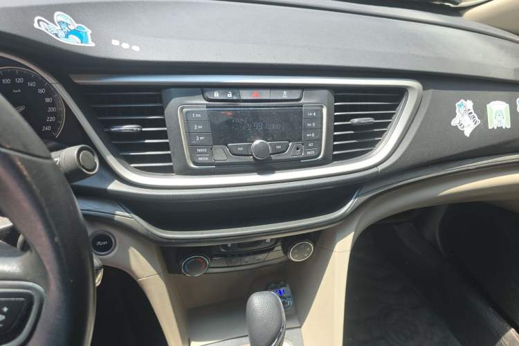 Used Buick GT 2015 15N Automatic Elite Version Audio And AC Panel