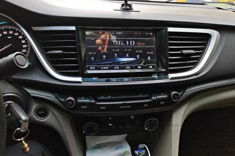 Used Buick GT 2015 15N Manual Elite Edition Audio And AC Panel
