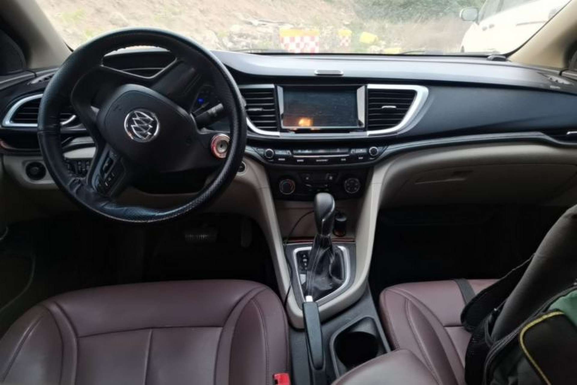 Used Buick GT 2015 15N Automatic Elite Version Center Console