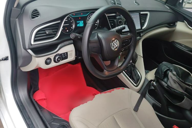 Used Buick GT 2015 15N Automatic Entry-Level Trim Center Console
