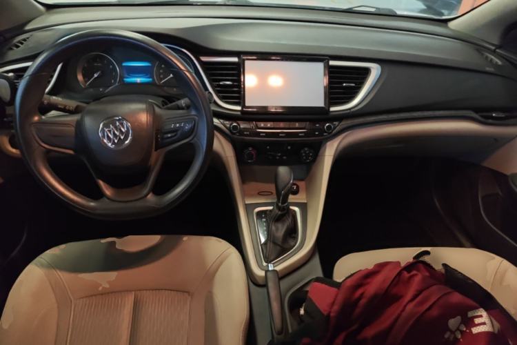 Used Buick GT 2015 15N Automatic Elite Version Center Console