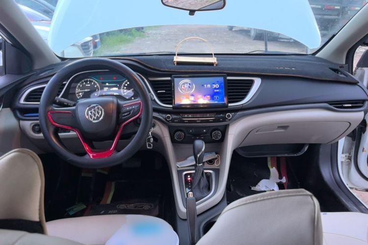 Used Buick GT 2015 15N Automatic Elite Version Center Console
