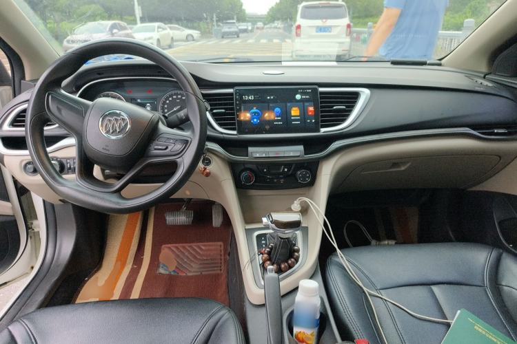 Used Buick GT 2015 15N Automatic Elite Version Center Console