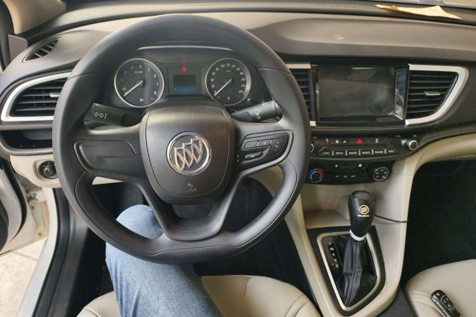 Used Buick GT 2015 15N Automatic Entry-Level Trim Center Console