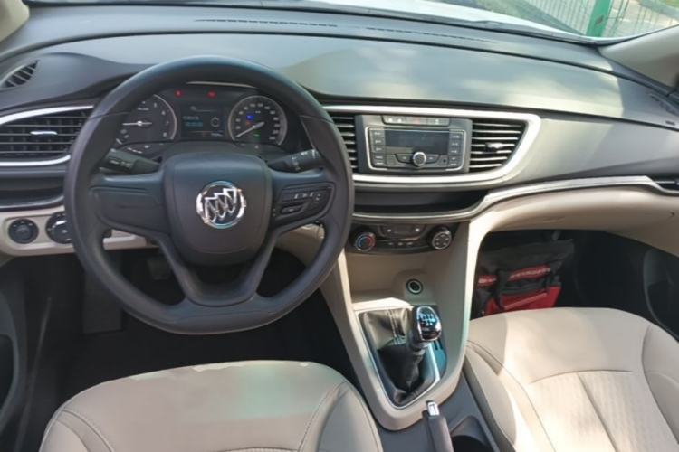 Used Buick GT 2015 15N Manual Elite Edition Center Console