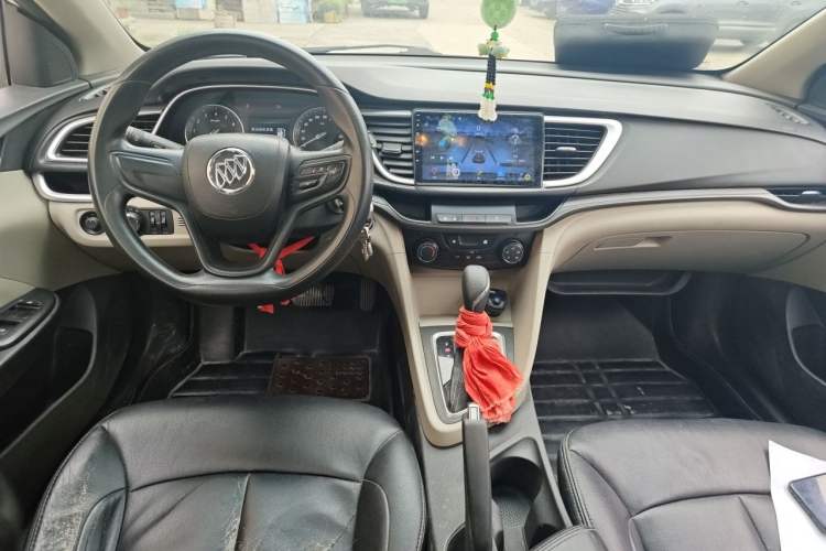 Used Buick GT 2015 15N Automatic Elite Version Center Console
