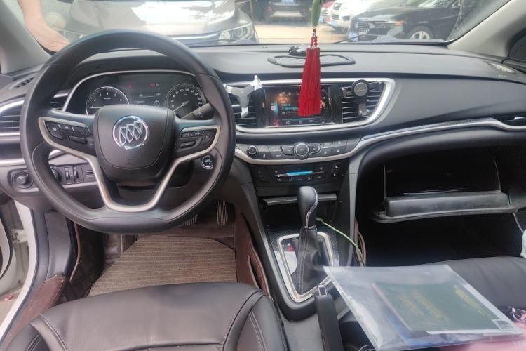 Used Buick GT 2015 18T Dual-Clutch Luxury Model Center Console