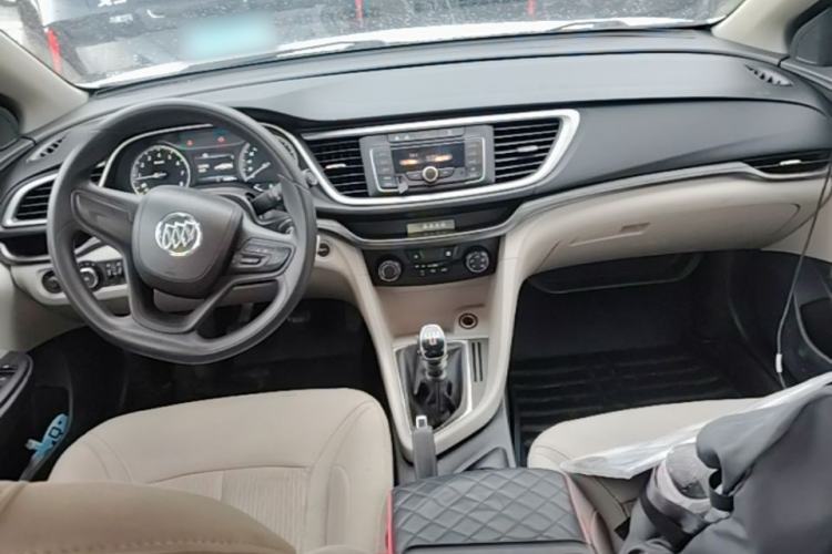 Used Buick GT 2015 15N Manual Elite Edition Center Console