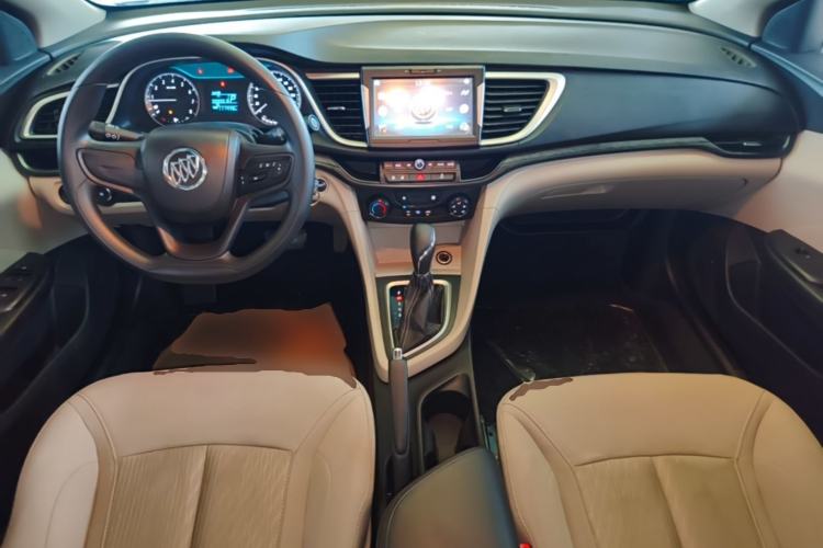 Used Buick GT 2015 15N Automatic Entry-Level Trim Center Console