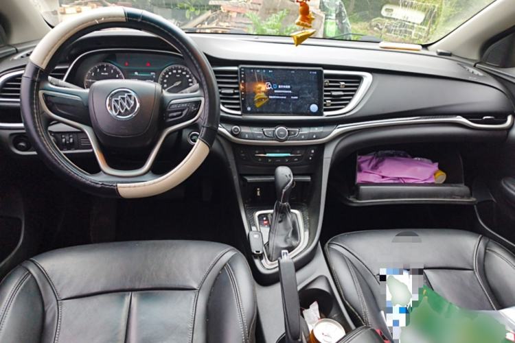 Used Buick GT 2015 15N Automatic Deluxe Edition Center Console