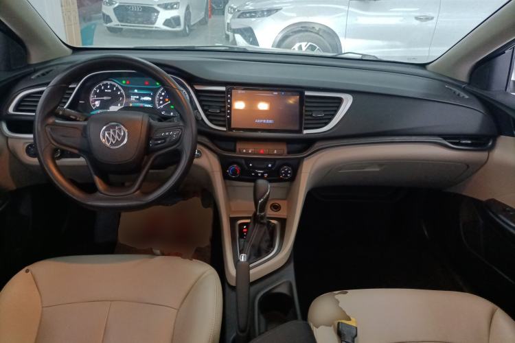 Used Buick GT 2015 15N Automatic Elite Version Center Console