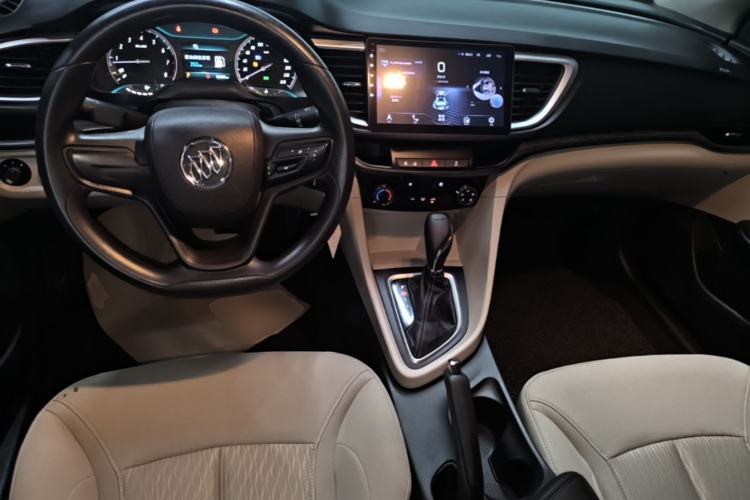 Used Buick GT 2015 18T Dual-Clutch Elite Model Center Console