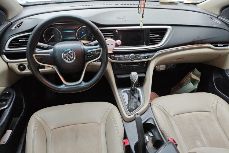 Used Buick GT 2015 15N Automatic Deluxe Edition Center Console