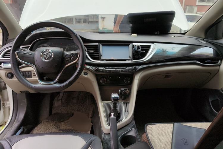 Used Buick GT 2015 15N Manual Elite Edition Center Console