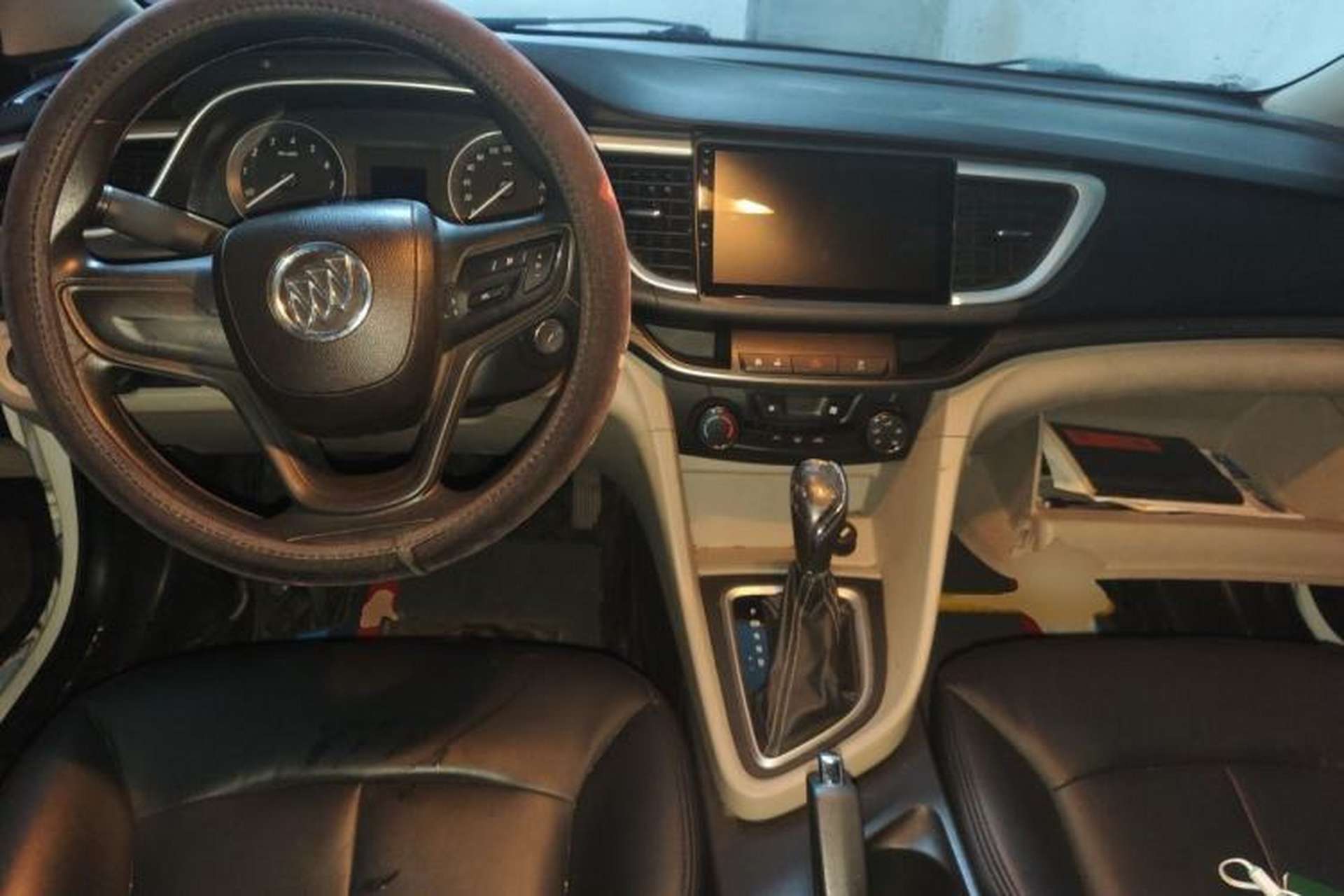 Used Buick GT 2015 15N Automatic Entry-Level Trim Center Console