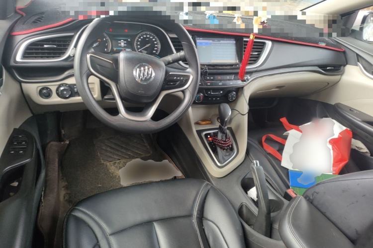 Used Buick GT 2015 15N Automatic Elite Version Center Console
