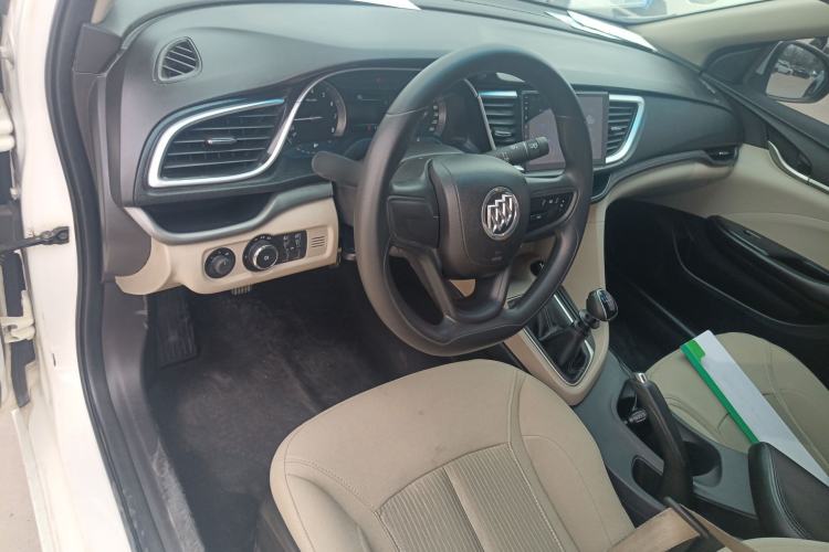 Used Buick GT 2015 15N Manual Elite Edition Center Console